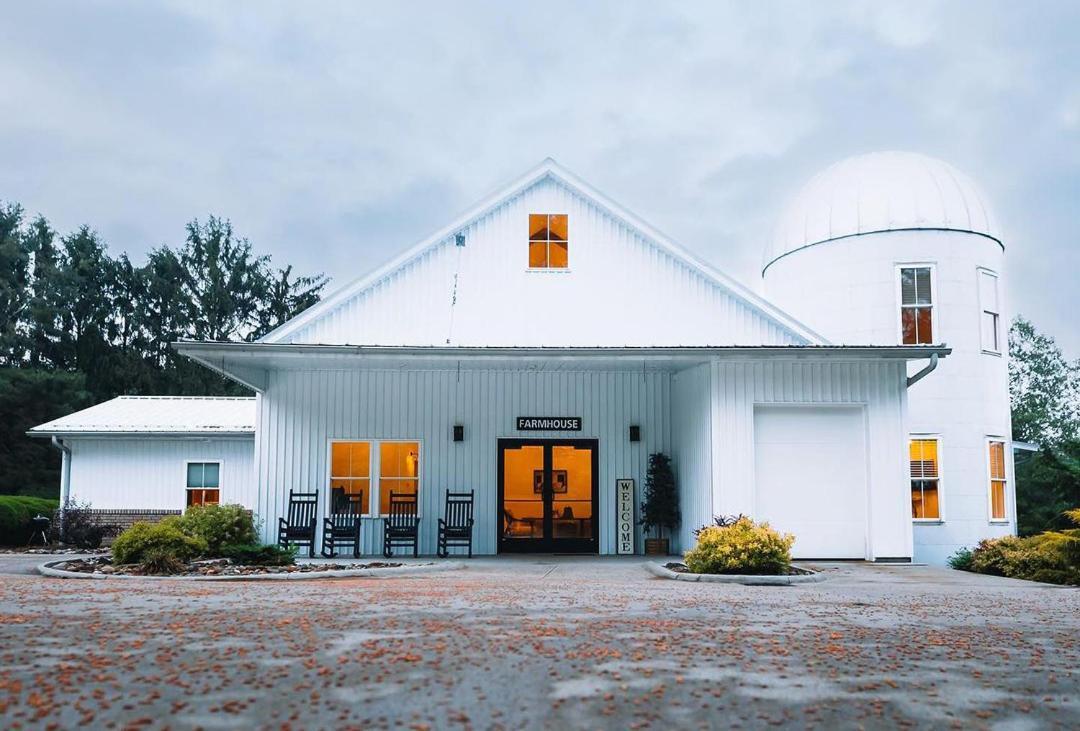 Farmhouse Suites By Amish Country Lodging Millersburg Zewnętrze zdjęcie